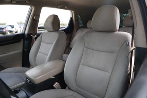 KIA Sorento LX 2012 ASEQUIBLE con Transmisión Automática y 4 Cilindros - Product Image 3