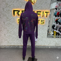 Chándal Morado con Capucha, Cierre Completo, Diseño Estampado, Ropa Urbana Unisex para Adultos, Corte Regular, Bolsillos Laterales, Material de Poliéster
