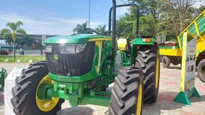 Alta calidad 75HP John Deer 5057E/5085E Tractores usados Venta al por mayor barata con componentes de engranaje de núcleo de envío gratis - Product Image 5