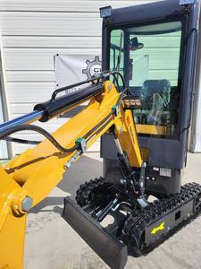 Mini-excavatrice sur chenilles de 34 tonnes d'occasion avec boîte de vitesses et moteur, excavatrice compacte d'origine Florida pour la construction agricole - Product Image 3
