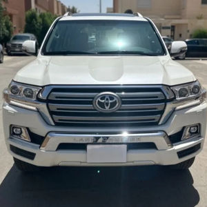 ไปยัง Yota Land Cruiser 2019 GCC มือสอง - Product Image 1