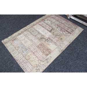 Tapis turc vintage en patchwork 3,8x5,8 pieds, petit tapis en laine beige en patchwork - Product Image 2
