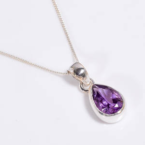 Pendentif en argent sterling 925 avec chaîne à maillons cubains pierre précieuse améthyste coupe poire naturelle, fournisseur bijoux en pierres précieuses en argent 925 - Product Image 1