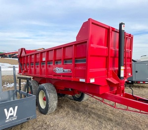 MEJOR VENDEDOR EN SUBASTAS PARA REMOLQUES NUEVOS/USADOS 2026 J-O-H-N B.M. Remolques agrícolas MFG T1500DB en venta - Product Image 6