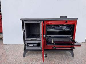 Poêle à bois en fonte avec four – Élégance classique, confort moderne - Product Image 3