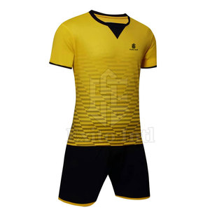 Vente en gros uniforme de maillot de football à sublimation vierge personnalisé, nouveaux vêtements de football à quantité minimale de commande bas avec nom de l'équipe à vendre - Product Image 6
