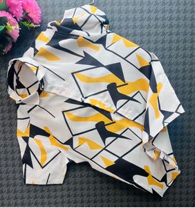 พิมพ์เสื้อฮาวายผู้ชายขายส่งที่กําหนดเอง 100% โพลีเอสเตอร์ฤดูร้อนเสื้อแขนสั้นคอจีนเสื้อลําลองโครเชต์ - Product Image 4