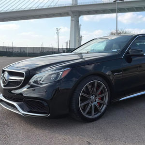 Mercedes-Benz E63 S AMG Sedán 2015 Usado, ~33,400 Millas, V8 Biturbo, Tracción en las Cuatro Ruedas, Mayormente de Propiedad del Sur - Product Image 1