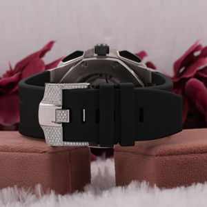 นาฬิกาข้อมือผู้ชายทำด้วยมืองานตามสั่งพร้อมหน้าปัดสีขาวน้ำแข็งครึ่งหนึ่งสำหรับทำจากเพชรที่ปลูกหน้าต่างกระจกกันน้ำได้ตามต้องการ - Product Image 4