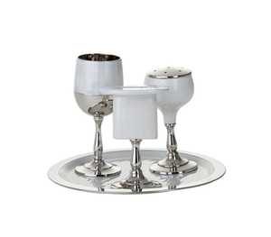 Nouvel arrivage de gobelet en métal à plaque de nickel martelé Bougeoir de quatre pièces Boîte à épices Ensemble d'accessoires pour boissons du fournisseur juif - Product Image 1