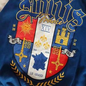 แจ็คเก็ตวาร์ซิตี้ผ้าวูลและผ้าซาตินแบบกำหนดเอง ผ้าหนา ป้ายส่วนตัว  รับผลิตจำนวนน้อย - Product Image 4