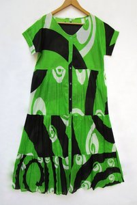 เดรสแม็กซี่ยาวสำหรับผู้หญิงเดรสชายหาดแขนยาวผ้าเรยอนผูกคอและกระดุมเสื้อคอวี - Product Image 6