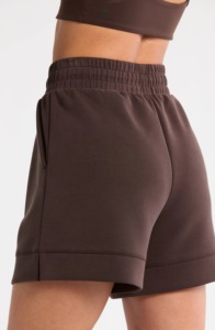 กางเกงขาสั้นผู้หญิงผ้าฝ้ายฟลีซเทอร์รี่ 100% พิมพ์ลายโลโก้ตามสั่งขายส่ง ระบายอากาศได้ดี เป็นมิตรกับสิ่งแวดล้อม ป้องกันรอยยับ - Product Image 5