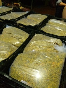 Jus de fruit de la passion pure, 100% naturel, glacé, haute qualité, frais - Product Image 6