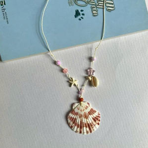 Collier en coquillages fait main du Vietnam, bijoux d'inspiration océanique pour l'été - Product Image 5