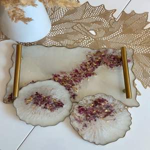 Plateau élégant en résine motif artistique unique fait main parfait pour la décoration de la maison salon salle à manger cuisine ou occasions festives - Product Image 6