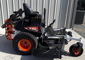 Cortadora de césped de giro cero Bobcat ZT7000 en venta, cortadora de césped nueva de giro cero Bobcat - Product Image 2