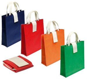 Tela no tejida de PP Spunbond, tela no tejida colorida ligera e impermeable para bolsas, proveedor de Vietnam - Product Image 5