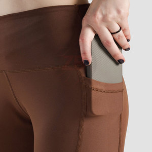 Leggings Deportivos Modernos para Mujer, Tela Ligera con Ajuste Perfecto para Entrenamiento y Yoga - Product Image 5