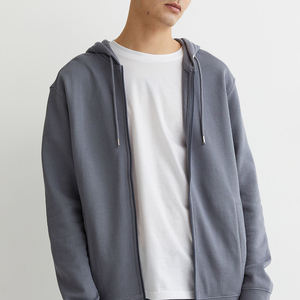 Sweat à capuche d'hiver respirant en molleton français 100% coton, coupe régulière, gris, avec logo personnalisé de haute qualité, poche zippée avec strass, pas cher - Product Image 5