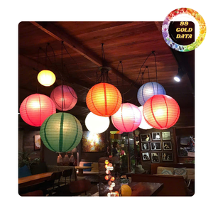 Lanternes en soie faites à la main avec de nombreuses couleurs disponibles | Article pour la décoration et le cadeau du festival de la mi-automne | Prêt à expédier - Product Image 3