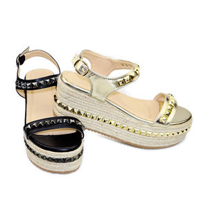 Estate donna punta aperta sandali piatti argento tacchi alti <span class=keywords><strong>con</strong></span> rivetto oro Design <span class=keywords><strong>con</strong></span> plateau zeppa zeppa <span class=keywords><strong>scarpe</strong></span> <span class=keywords><strong>con</strong></span> tacco - Product Image 5
