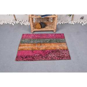Alfombra turca de área grande Vintage, 2,1x2,8 pies, rosa, naranja, lana a rayas, Material de algas marinas con respaldo de látex para decoración de habitación de pasillo - Product Image 1