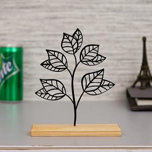 Sculpture de table en métal floral avec base en bois, accent décoratif artistique pour la maison ou le bureau, fabriqué à la main en Inde - Product Image 5