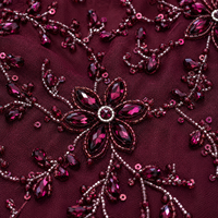 Nouvelle Collection 2025 : Tissu en Dentelle de Luxe pour Robe de Mariée, Orné de Perles et Pierres de Cristal, Motif Floral Fait Main, Respirant et Léger, 100% Coton
