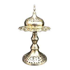Brûleur d'encens en laiton hautement poli, écologique, durable, fait main, décoration d'intérieur, porte-parfum, dernier design, artisanat Uzair - Product Image 1
