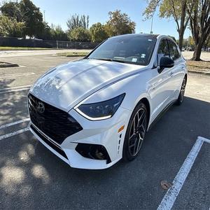 Hyundai Sonata N Line 2023 usado completamente opcional listo para enviar asientos de tela de motor Turbo interior oscuro R18 neumáticos dirección izquierda - Product Image 1