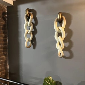 พวงกุญแจงานศิลปะพื้นบ้านจากเรซินพฤกษศาสตร์  แปลงพื้นที่ใดๆ ให้เปลี่ยนแปลงด้วยงานศิลปะที่เป็นเอกลักษณ์  ของตกแต่งบ้านสีม่วงเข้ม - Product Image 3