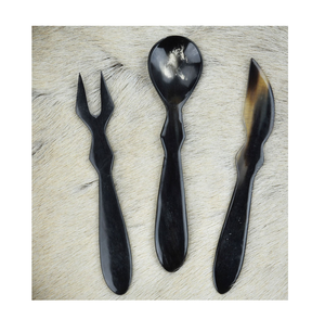 Venta caliente Cuerno de búfalo Cuchara/Tenedor/Cuchillo de mantequilla Cuchara Diseño tradicional Cuchara de cuerno Juego de cubiertos 3 piezas Venta superior - Product Image 1
