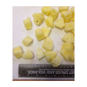 Morceaux d'ananas congelés IQF en tranches ou en dés emballés dans des sacs sous vide Quantité en vrac pour les restaurants magasins de jus Dessert Makers - Product Image 4