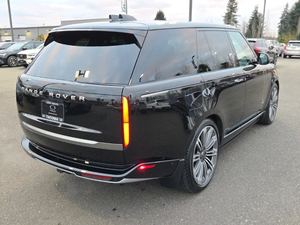 Splendido Land Rover Range Rover AutoP400 SE AWD Nero 2024 Usato con Sedili in Pelle, Tetto Apribile, SUV di Qualità al Miglior Prezzo - Product Image 4