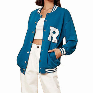 Ropa Mujer Temporada de invierno Ropa al aire libre Crop Varsity Jacket/Personaliza tu propio diseño Mujeres Crop Varsity Jacket OEM - Product Image 4