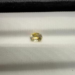 Piedra preciosa suelta cortada con zafiro amarillo natural Cristal mineral de zafiro sin tratar sin calentar con forma ovalada sin calentar - Product Image 3