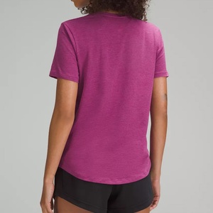 Camisetas de manga corta con cuello redondo para exteriores para mujer de calidad superior Ropa de punto de diseño personalizado OEM para mujer de BD - Product Image 3