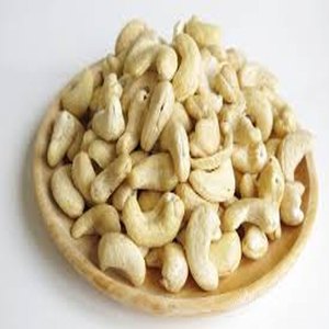 Gran cantidad disponible de anacardos crudos y tostados a la venta - Product Image 1