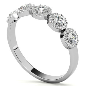 Bague pour femme en argent 925 avec trois pierres de moissanite taille brillant, sertie à griffes, perle d'eau douce, design floral classique de luxe - Product Image 3