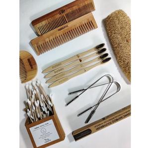 Peigne en bois écologique fabriqué à la main pour un soin des cheveux doux et un coiffage naturel - Product Image 1