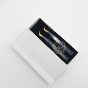 Pince à épiler d'extension de cils à pointe dorée lisse personnalisée nouveau lancement pince à épiler professionnelle en acier inoxydable avec revêtement en poudre - Product Image 3