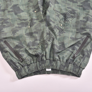 Pantalones de Nieve Impermeables Unisex con Estampado de Camuflaje Verde 100% Poliéster, Pantalones de Esquí Aislantes para Invierno para Uso en Exteriores - Product Image 3