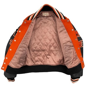 Chaqueta Bomber Varsity de Invierno para Hombre, Tendencia Principal, Tallas Grandes, Colores y Logotipo Personalizados, Corte Ajustado Informal, Venta al Por Mayor - Product Image 3