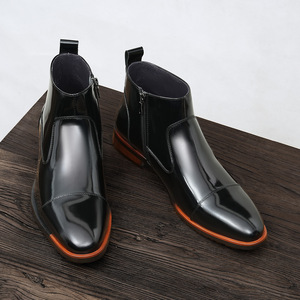 Chaussures mocassins en cuir de veau avec détails cousus à la main et soutien de la voûte plantaire, chaussures de ville pour hommes - Product Image 5