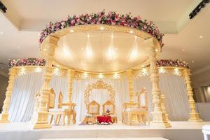 เสาไม้ทำด้วยมือสำหรับงานแต่งงานของชาวอินเดียเสาไม้หกเสาประกอบง่ายต่อการตกแต่งของ Mandaps สินค้าส่งออกสำหรับงานใหญ่ - Product Image 3