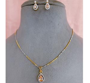 ชุดสร้อยคอพร้อมต่างหูประดับเพชร CZ ดีไซน์ทันสมัย สีทองเงิน สำหรับผู้หญิง สวมใส่ในงานปาร์ตี้ - Product Image 1