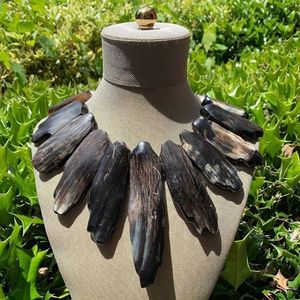 Collar de Cuerno de Búfalo con Acabado Pulido Brillante y Estilo Antiguo para Mujer, Collar para Chica y Mujer, Collar de Cuerno de Búfalo - Product Image 2