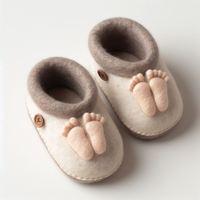 Chaussons d'hiver pour enfants en feutre, légers, en laine naturelle, écologiques, éthiques, antidérapants, avec semelle intermédiaire en cuir véritable, chauds