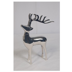 Escultura de latón metálico Fundición Acabado brillante Adorno de Reno de metal Centro de mesa de latón macizo Uso de artículos para el hogar y el hotel - Product Image 1